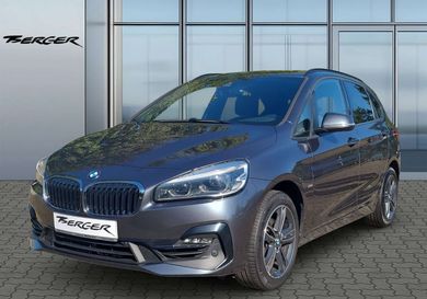 BMW 218, 2018