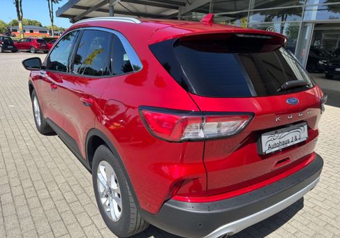 Ford Kuga, 2022