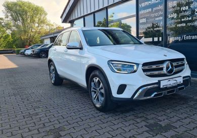 Mercedes-Benz GLC 200, 2021