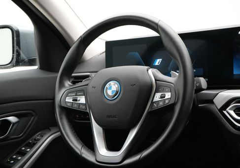BMW 320, 2024 2