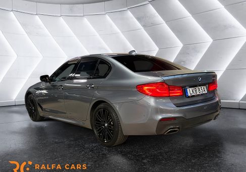 BMW 530, 2020 3