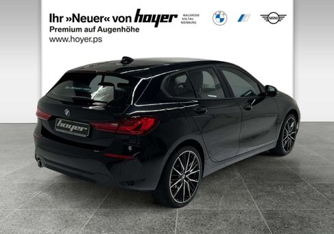 BMW 118, 2024