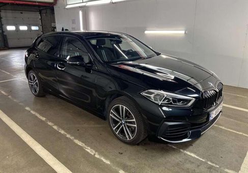 BMW 1 Serija, 2021