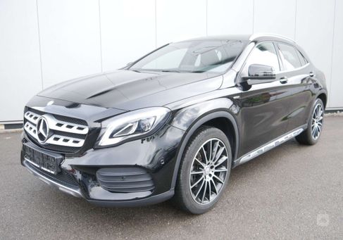 Mercedes-Benz GLA 180, 2017
