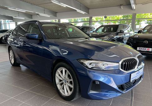 BMW 318, 2022