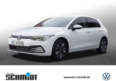 Volkswagen Golf, 2024