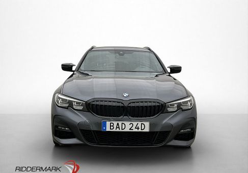 BMW 330, 2021