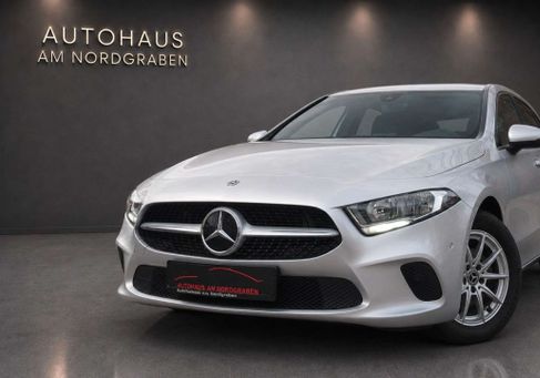 Mercedes-Benz A 180, 2020