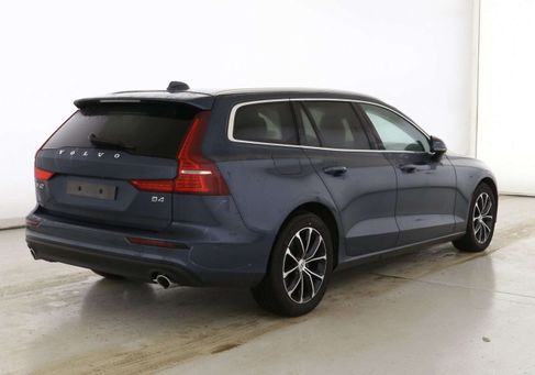 Volvo V60, 2021
