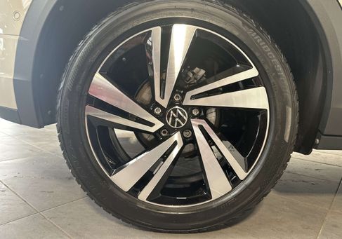 Volkswagen T-Roc, 2023