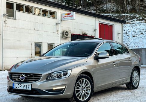 Volvo S60, 2016