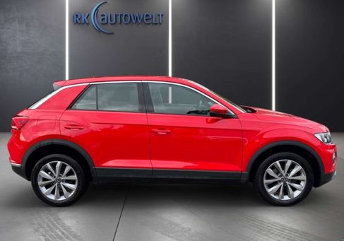 Volkswagen T-Roc, 2021