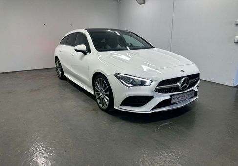 Mercedes-Benz CLA 200, 2022