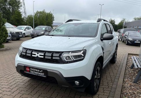 Dacia Duster, 2023 3