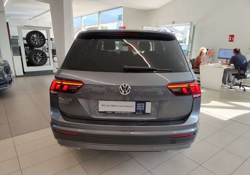 Volkswagen Tiguan, 2019 3