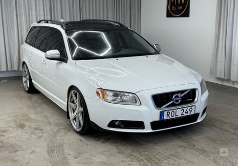 Volvo V70, 2011