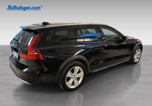 Volvo V60 Cross Country, 2023 3