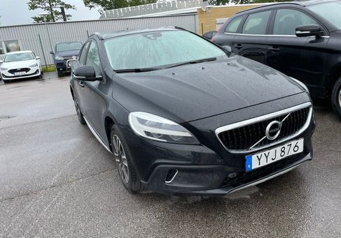 Volvo V40 Cross Country, 2018