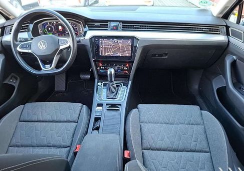 Volkswagen Passat Variant, 2022 3