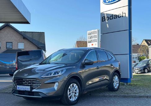 Ford Kuga, 2022