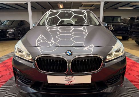 BMW 218, 2018