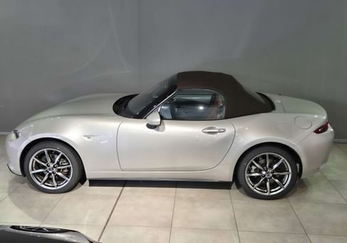 Mazda MX-5, 2023