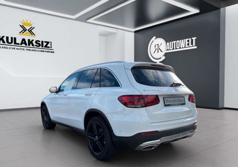 Mercedes-Benz GLC 220, 2019 3