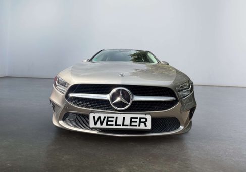 Mercedes-Benz A 180, 2020