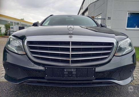 Mercedes-Benz E 300, 2019