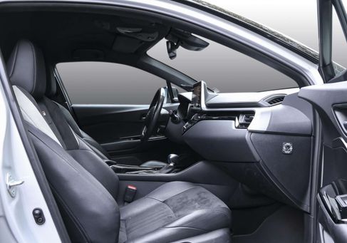 Toyota C-HR, 2021 3