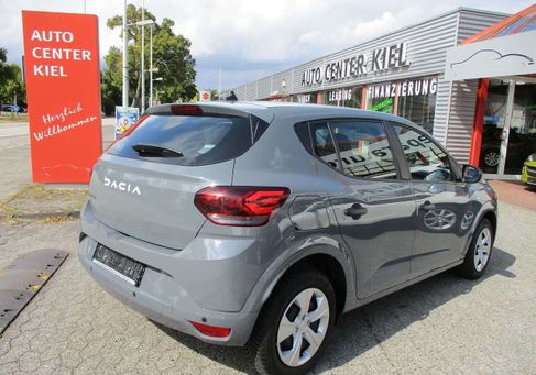 Dacia Sandero, 2025