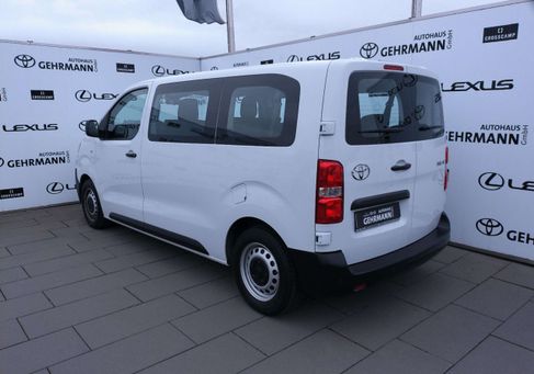Toyota Proace, 2024 3