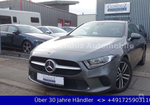 Mercedes-Benz A 220, 2021