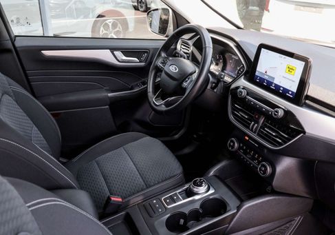 Ford Kuga, 2022