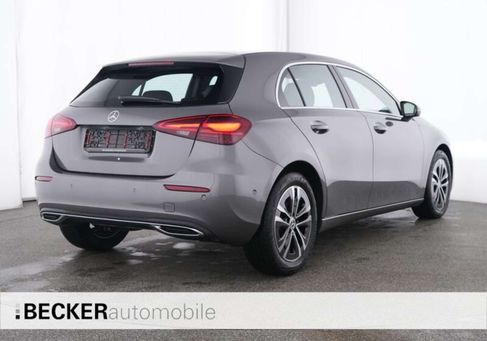 Mercedes-Benz A 180, 2025