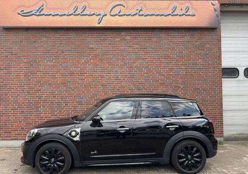MINI, 2018