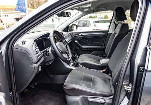 Volkswagen T-Roc, 2024