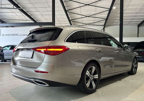 Mercedes-Benz C 220, 2023