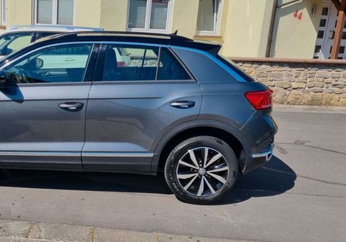 Volkswagen T-Roc, 2020