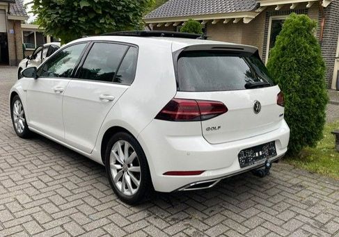 Volkswagen Golf, 2019 3
