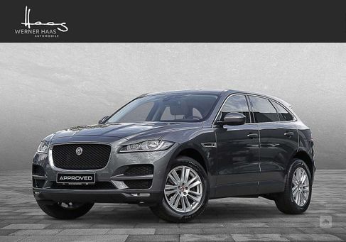 Jaguar F-Pace, 2017