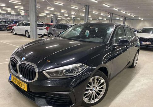 BMW 1 Serija, 2021