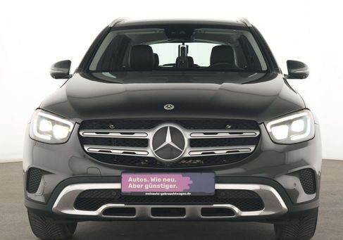 Mercedes-Benz GLC 200, 2021 3