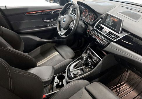 BMW 220 Active Tourer, 2017
