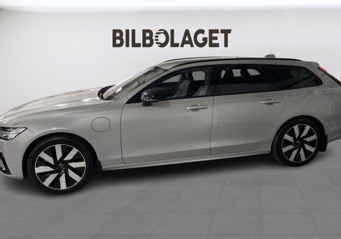 Volvo V90, 2025 2