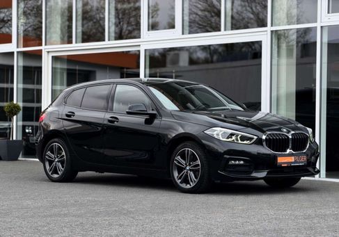 BMW 118, 2020