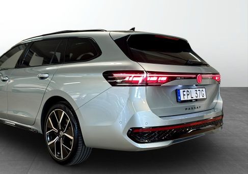 Volkswagen Passat Variant, 2026 3