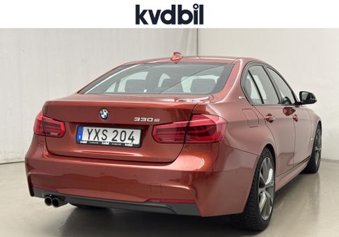 BMW 330, 2018