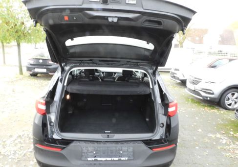 Opel Grandland X, 2021 3
