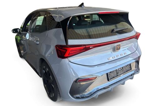 Cupra Born, 2024